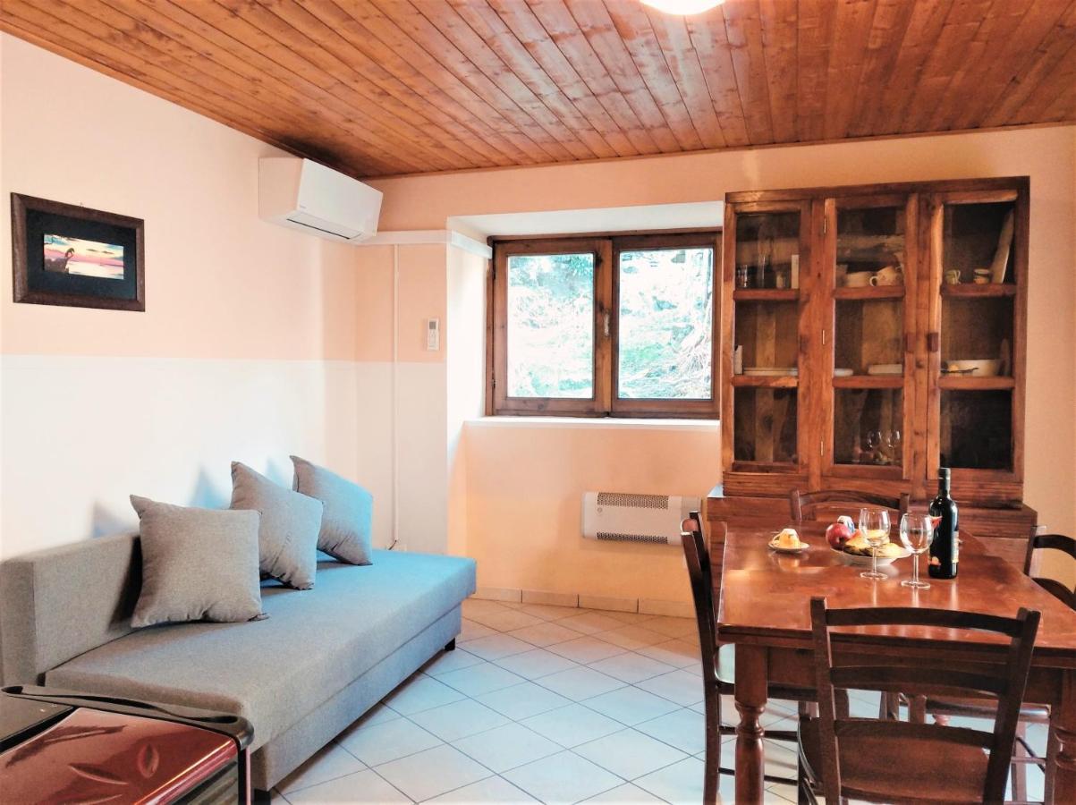 Trarego Haus Lägenhet Exteriör bild